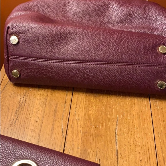 Michael Kors bag & Wallet set - Picture 4 of 8